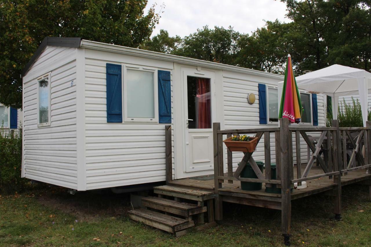 Camping Du Pontis Verteillac ภายนอก รูปภาพ