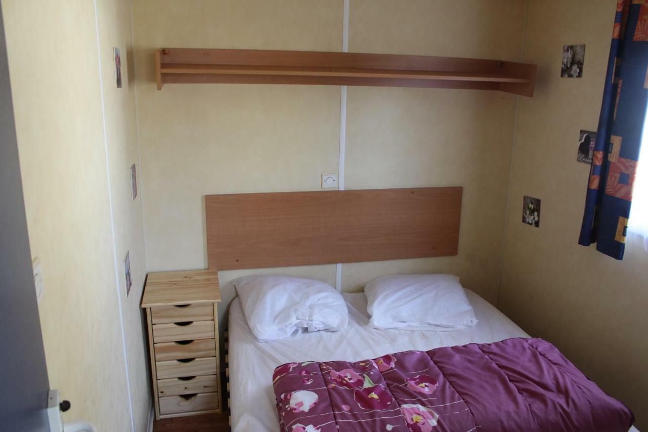 Camping Du Pontis Verteillac ภายนอก รูปภาพ